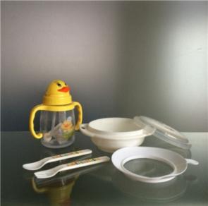 set plaste and feeder new 4 in 1